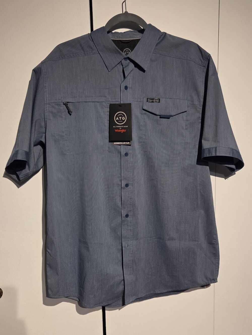 Wrangler ATG Short Sleeve Button-Up Shirt in Slate Blue